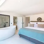Vilă Gorgeous 3 Bedroom At Kalamar Bay Kalkan