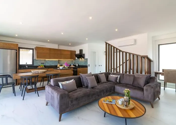 Gorgeous 3 Bedroom At Kalamar Bay Villa